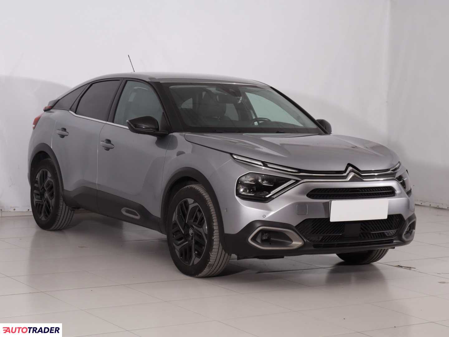 Citroen C4 2021 1.2 128 KM