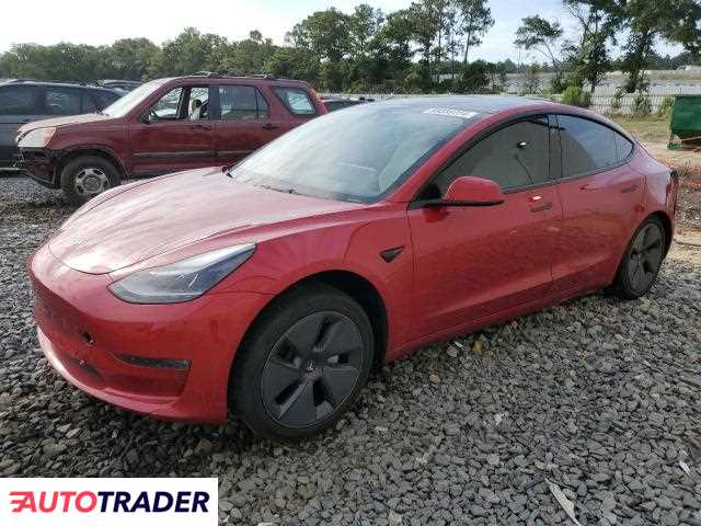 Tesla Model 3 2022