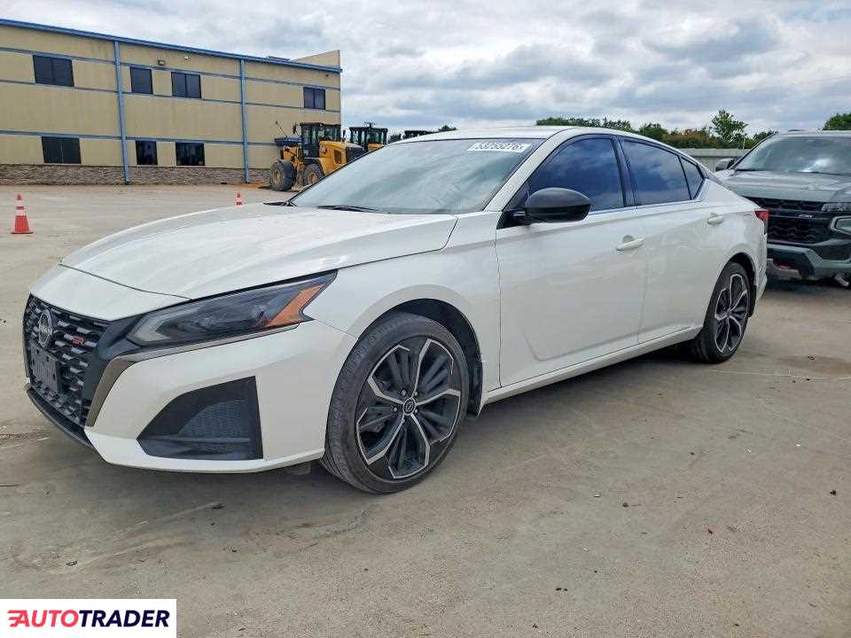 Nissan Altima 2024 2