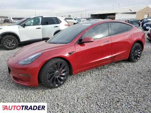 Tesla Model 3 2023