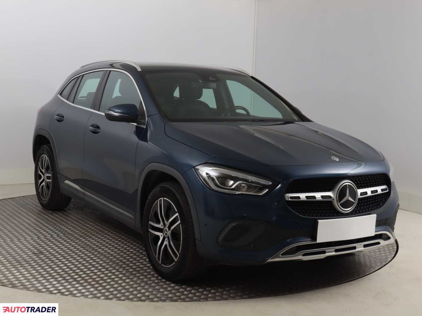 Mercedes G-klasa 2020 2.0 187 KM