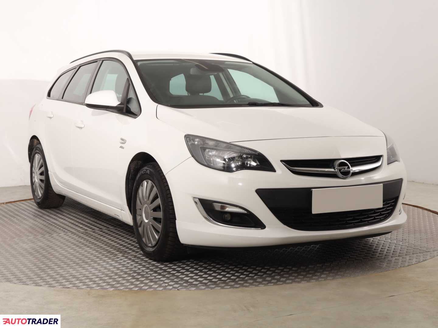 Opel Astra 2013 1.4 118 KM