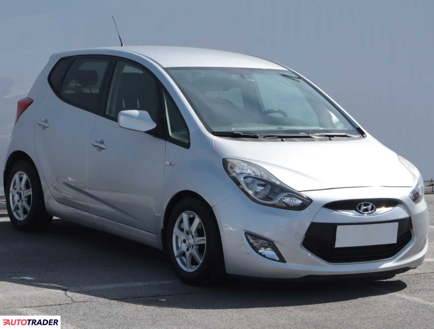 Hyundai ix20 2011 1.4 88 KM