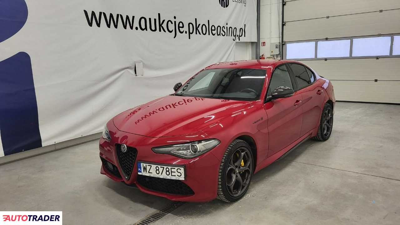 Alfa Romeo Giulia 2021 2.0 280 KM Alfa Romeo Giulia 2021 2.0 280 KM