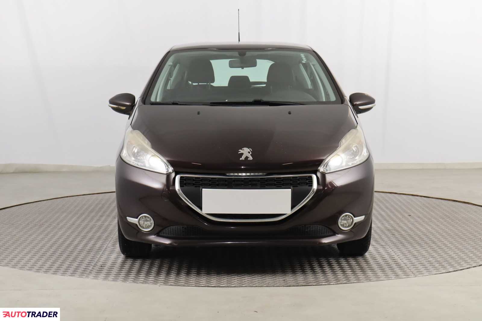 Peugeot 208 2012 1.2 80 KM Peugeot 208 2012 1.2 80 KM