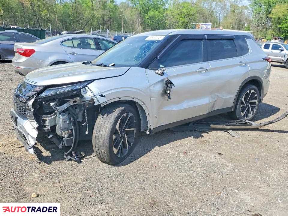 Mitsubishi Outlander 2022 2