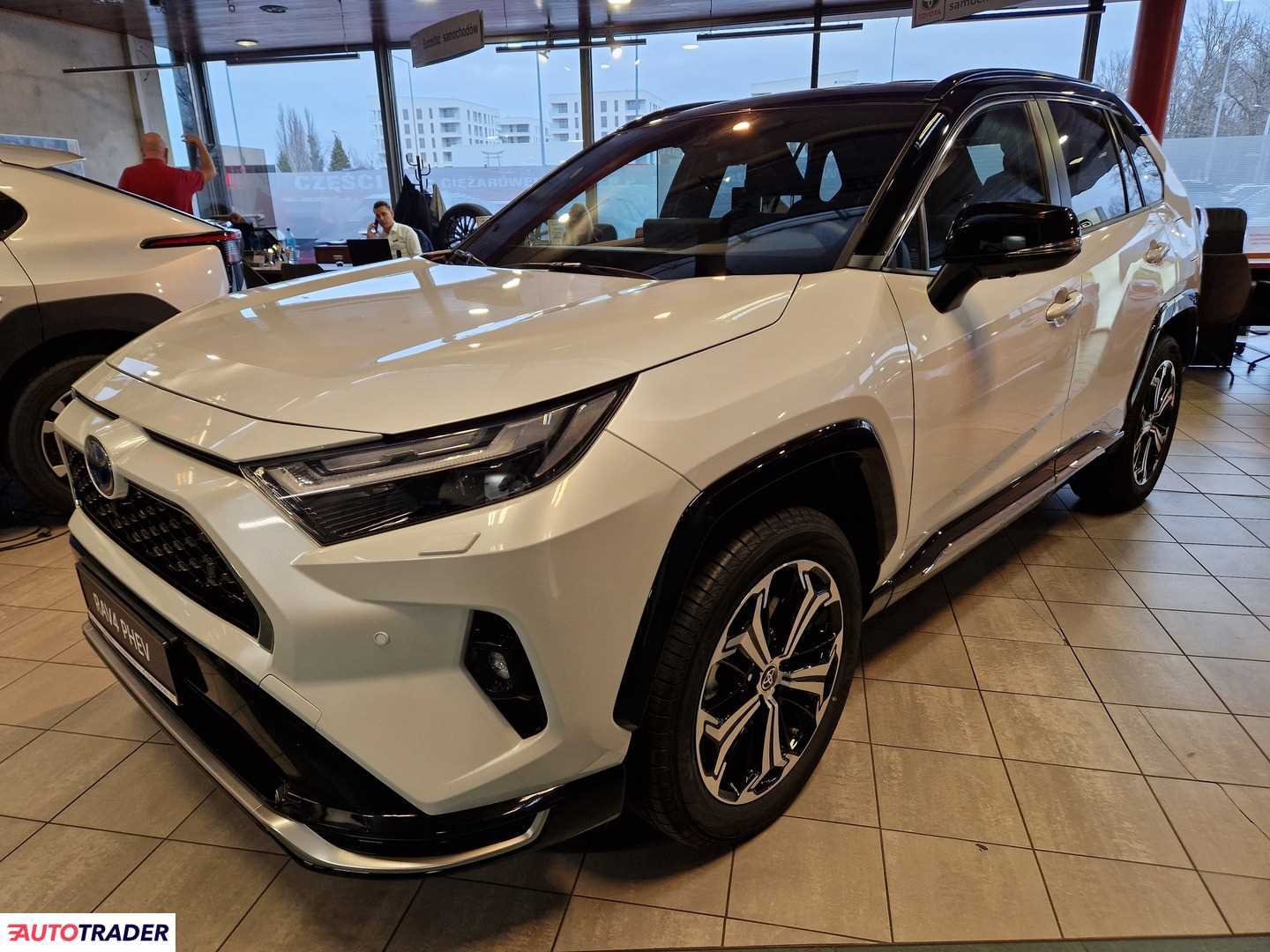 Toyota RAV 4 2025 2.5 306 KM