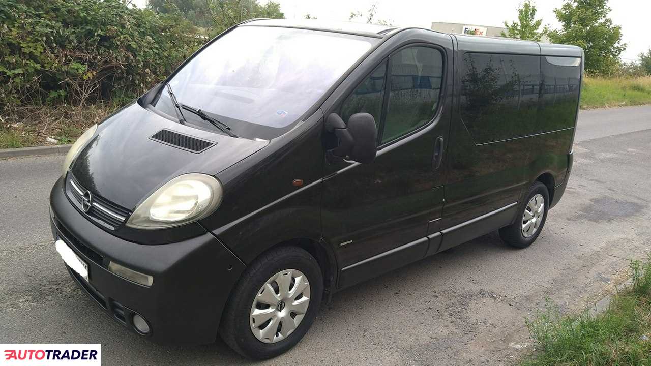 Opel Vivaro 2005 1.9 100 KM Opel Vivaro 2005 1.9 100 KM