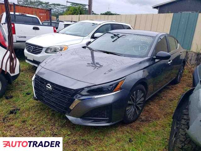 Nissan Altima 2025 2