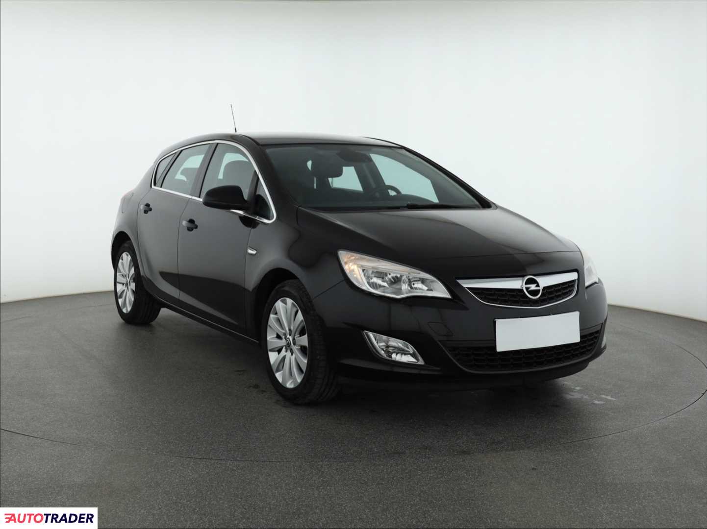 Opel Astra 2010 1.4 118 KM