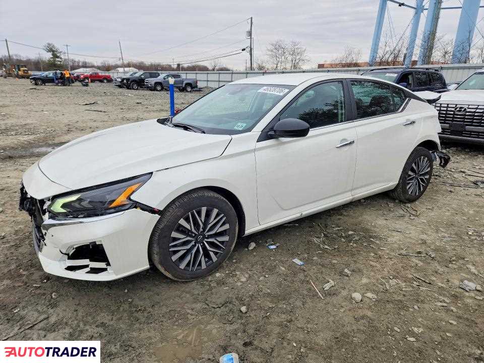 Nissan Altima 2024 2