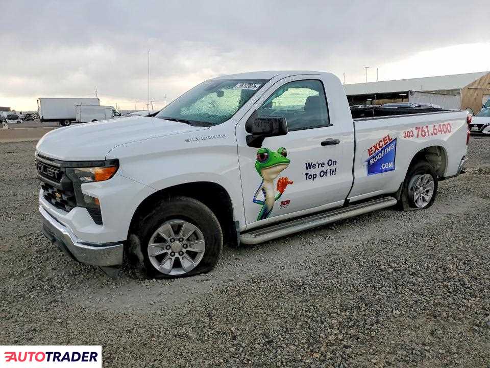 Chevrolet Silverado 2023 5