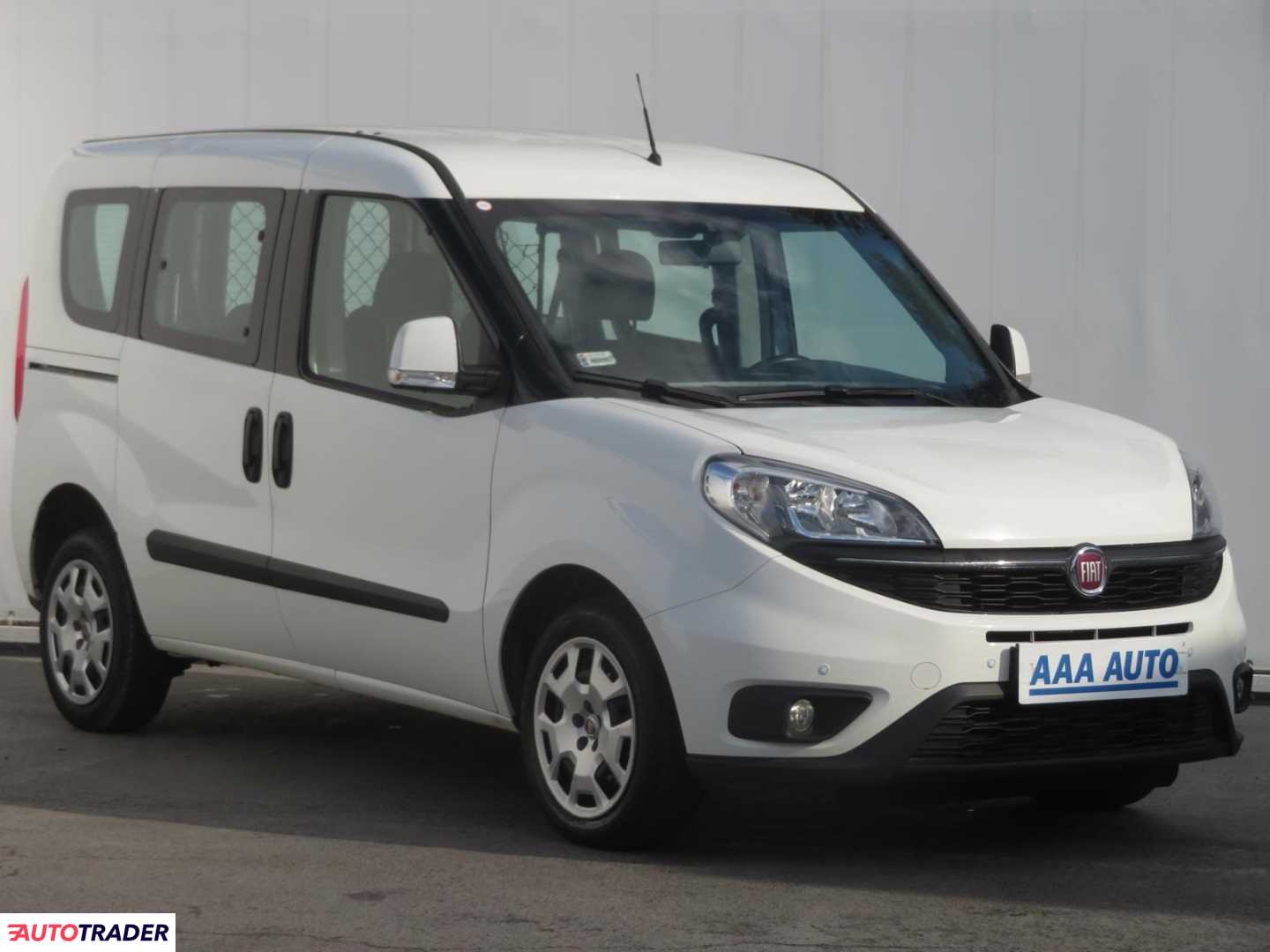Fiat Doblo 2017 1.6 Fiat Doblo 2017 1.6