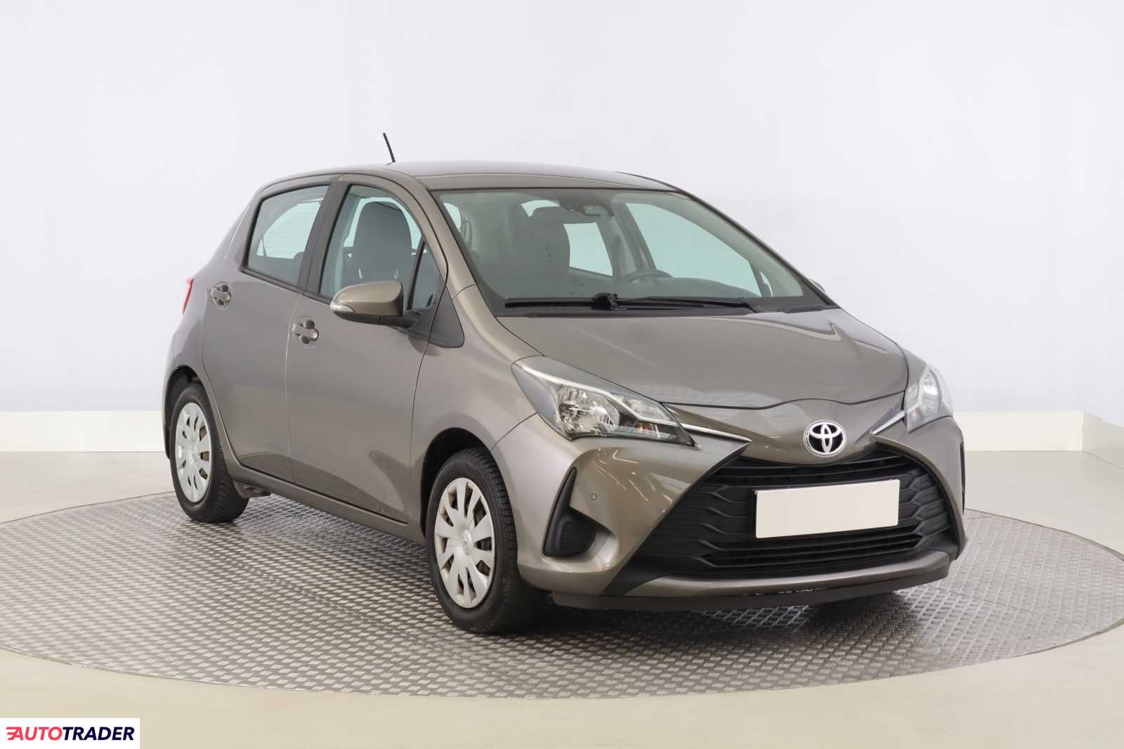 Toyota Yaris 2018 1.5 109 KM