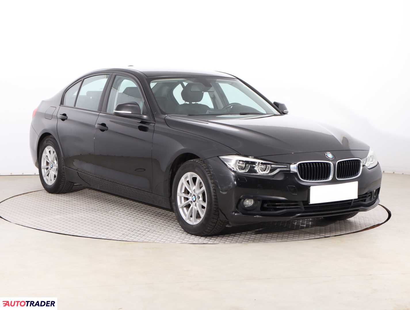 BMW 318 2016 1.5 134 KM BMW 318 2016 1.5 134 KM