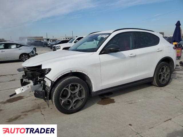 Alfa Romeo Stelvio 2021 2