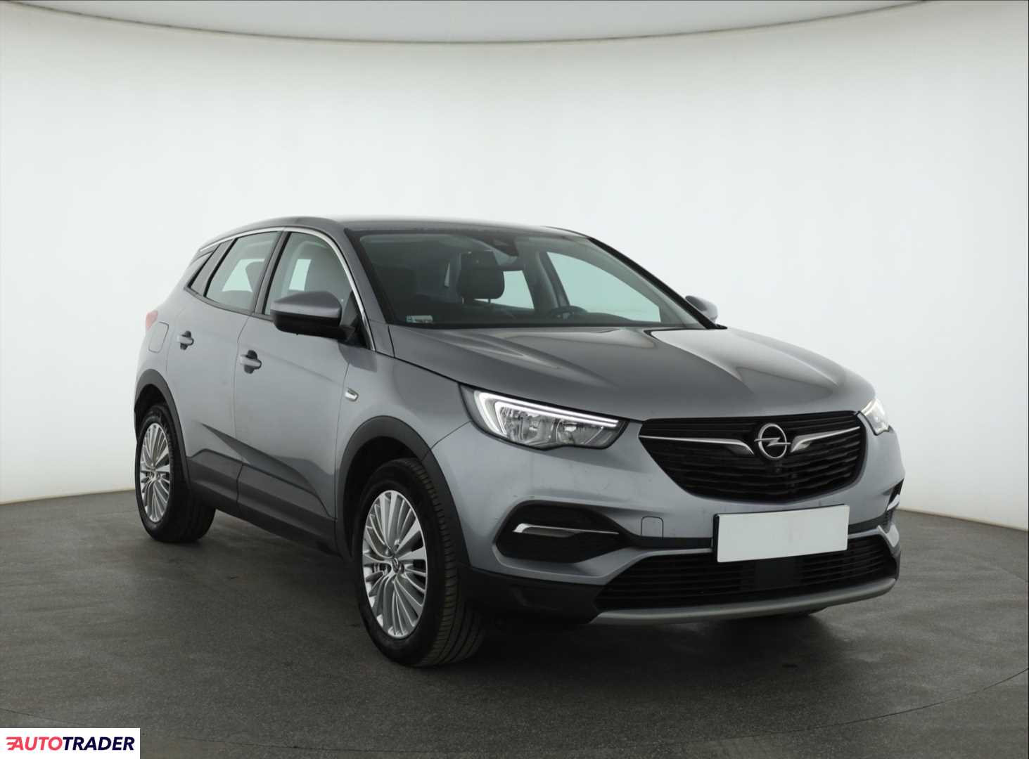 Opel Grandland 2019 1.2 128 KM