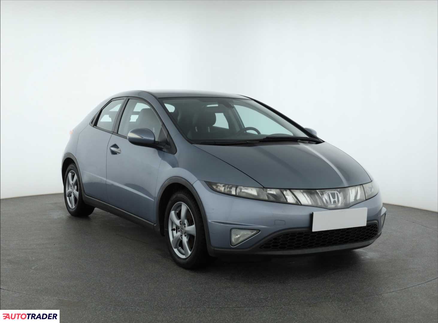 Honda Civic 2007 1.3 81 KM