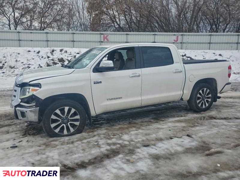 Toyota Tundra 2021 5