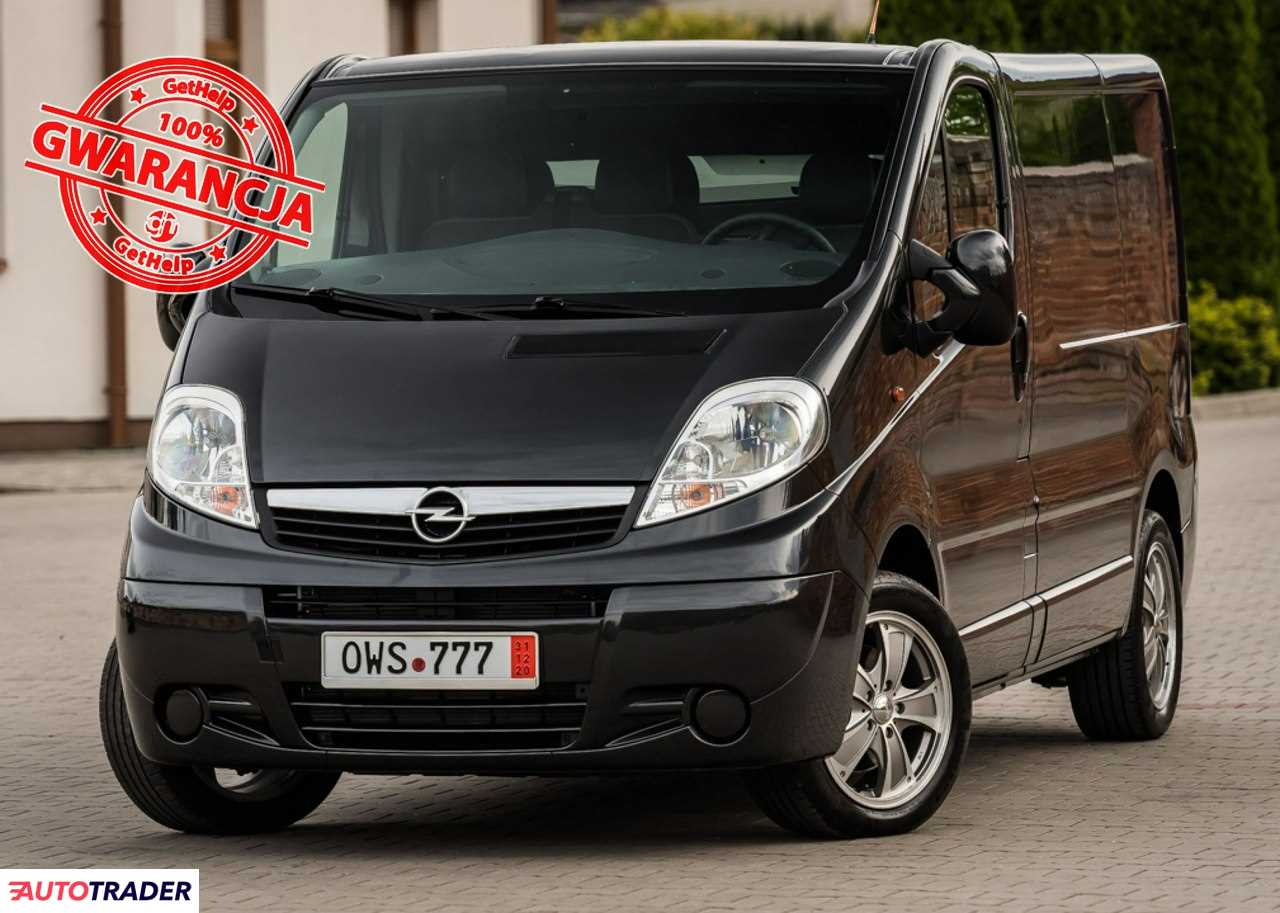 Opel Vivaro 2011 2 Opel Vivaro 2011 2