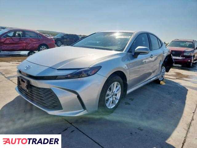 Toyota Camry 2025 2