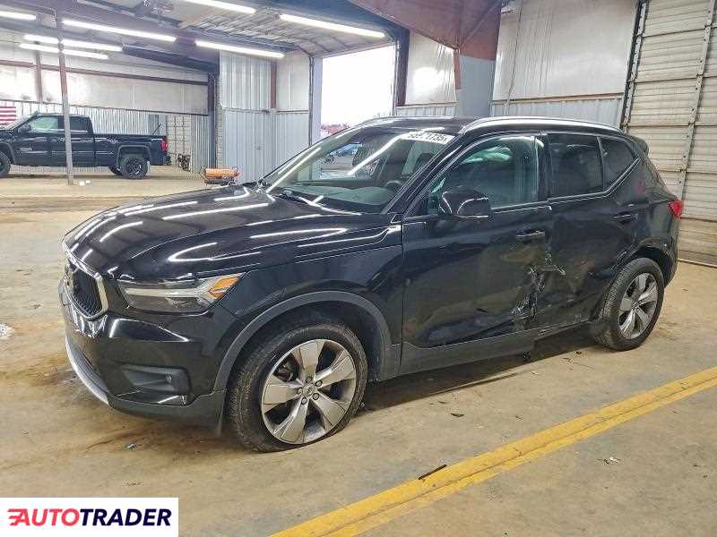 Volvo XC40 2021 2
