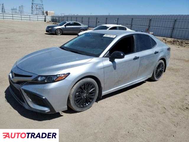 Toyota Camry 2.0 benzyna 2021r. (ADELANTO)