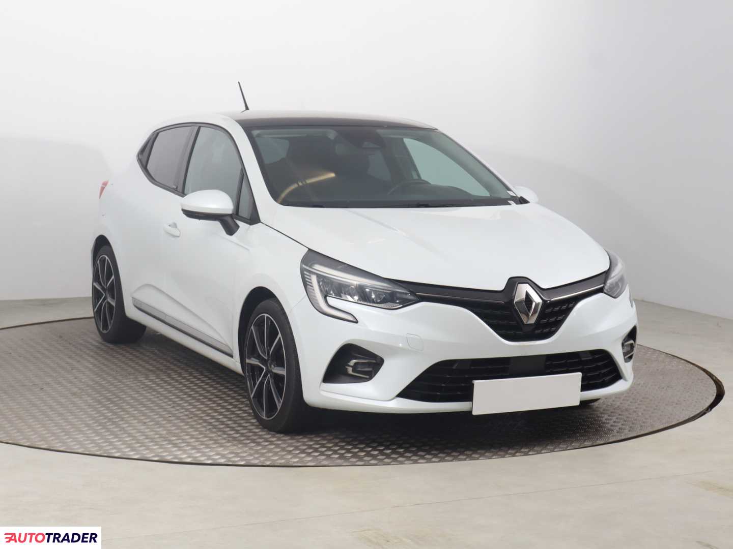 Renault Clio 2020 1.6 138 KM