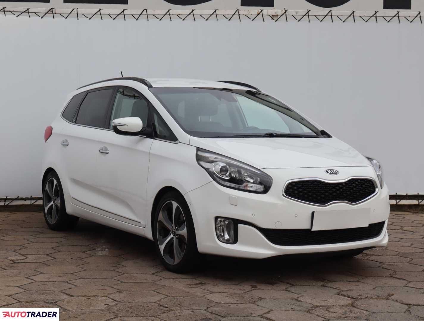 Kia Carens 2014 1.7 134 KM Kia Carens 2014 1.7 134 KM