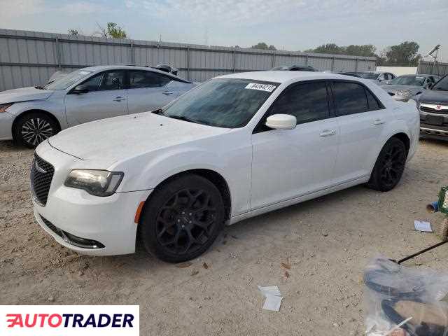 Chrysler 300C 2019 3
