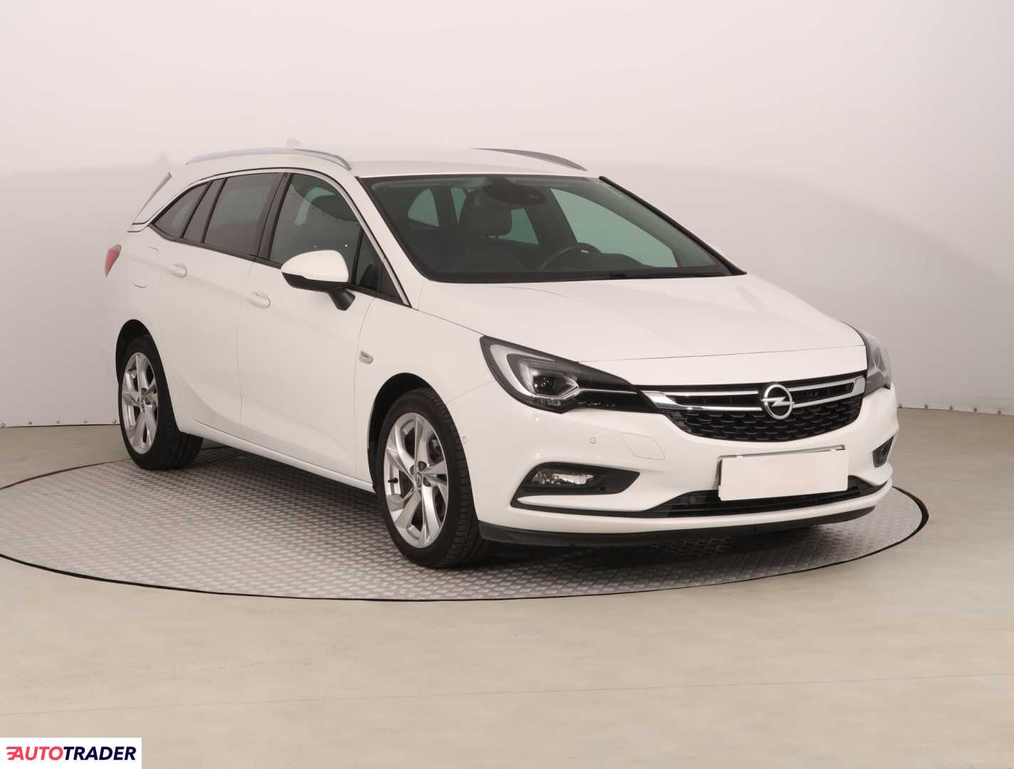 Opel Astra 2017 1.4 147 KM