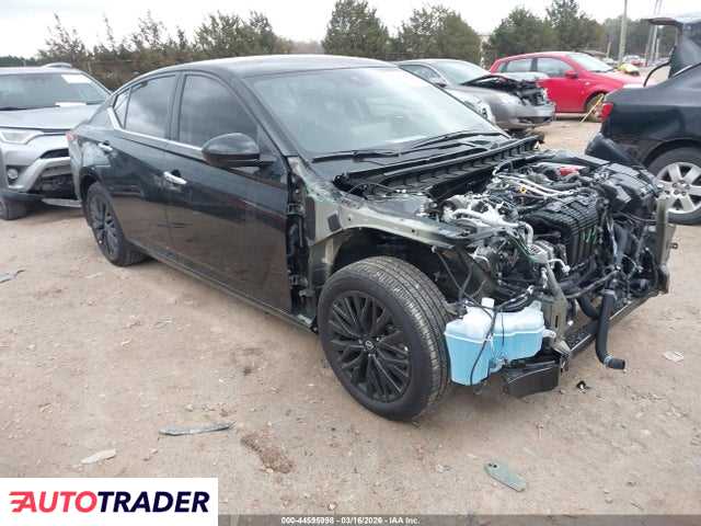 Nissan Altima 2025 2