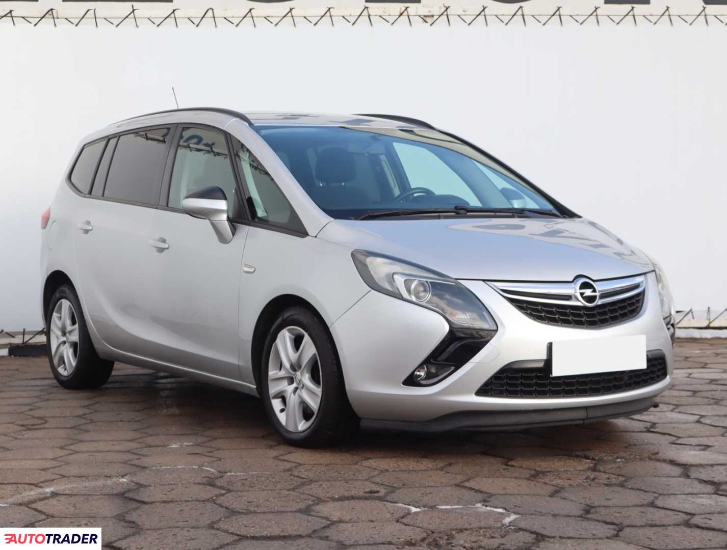 Opel Zafira 2016 2.0 128 KM