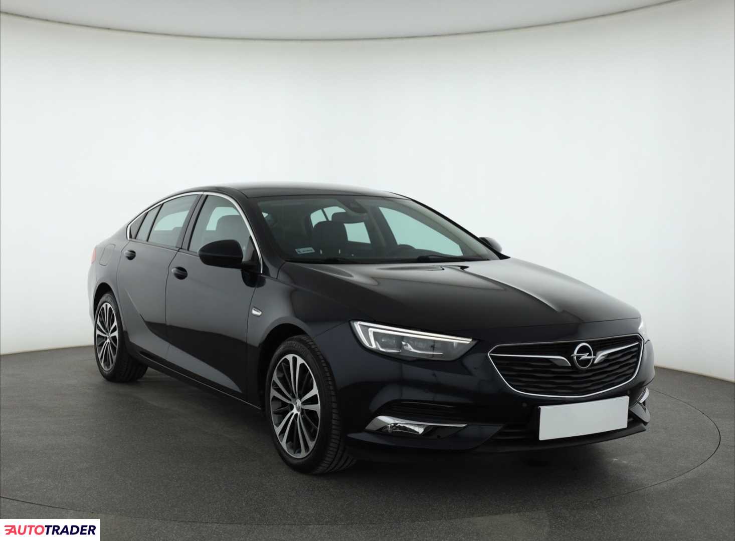 Opel Insignia 2019 1.5 162 KM