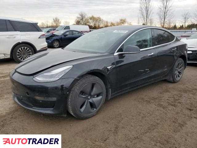 Tesla Model 3 2019