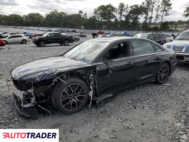 Audi A8 4.0 benzyna 2020r. (BYRON)