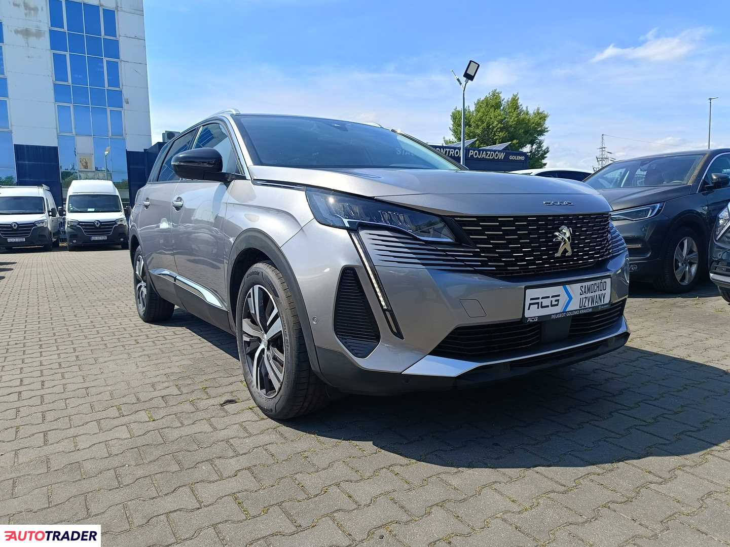 Peugeot 5008 2021 1.5 130 KM