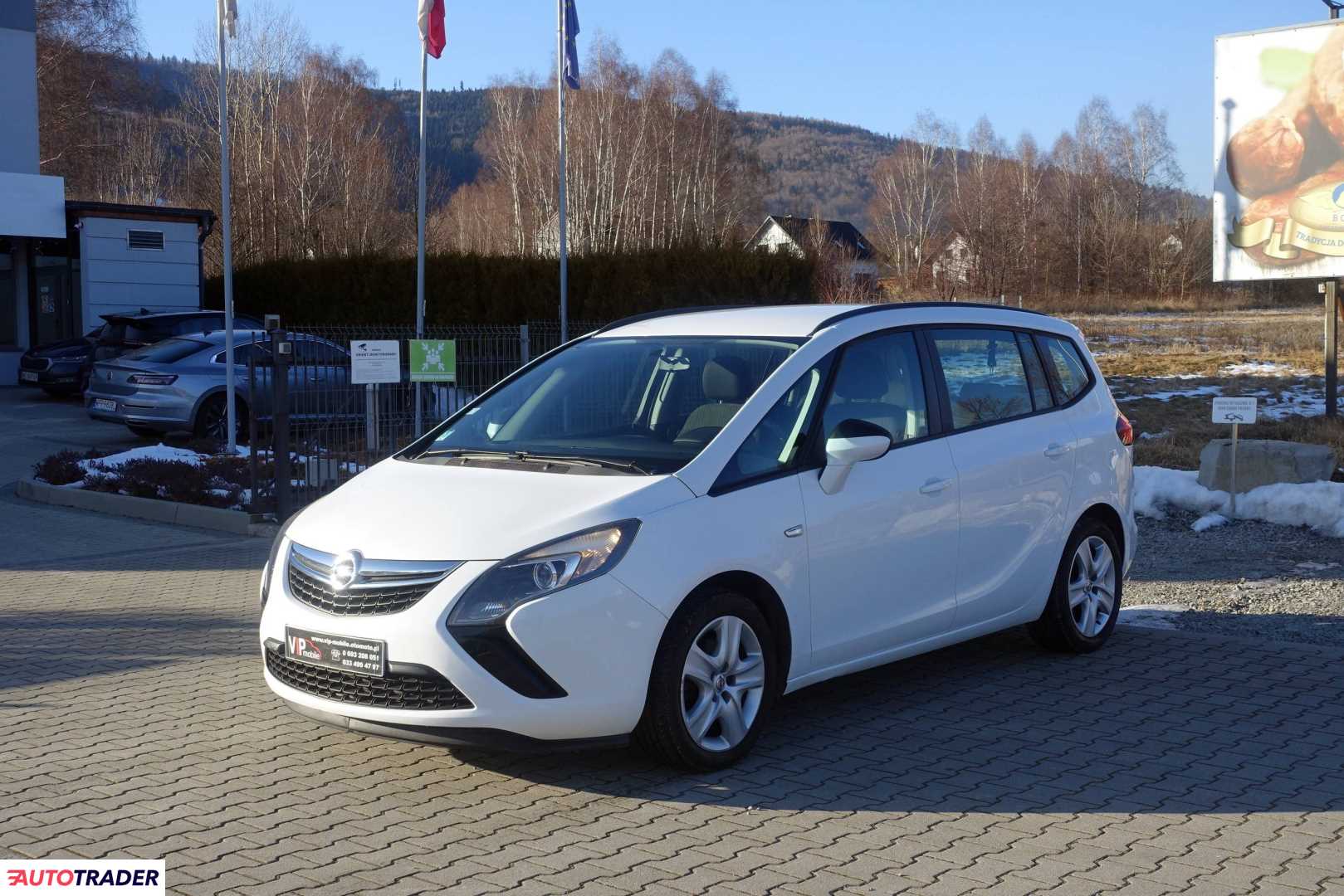 Opel Zafira 2014 1.6 120 KM
