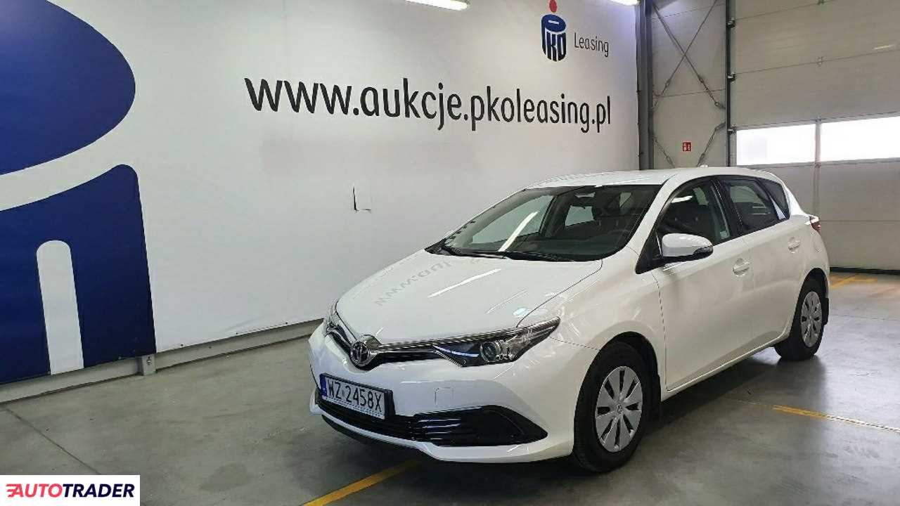Toyota Auris 2019 1.3 99 KM Toyota Auris 2019 1.3 99 KM