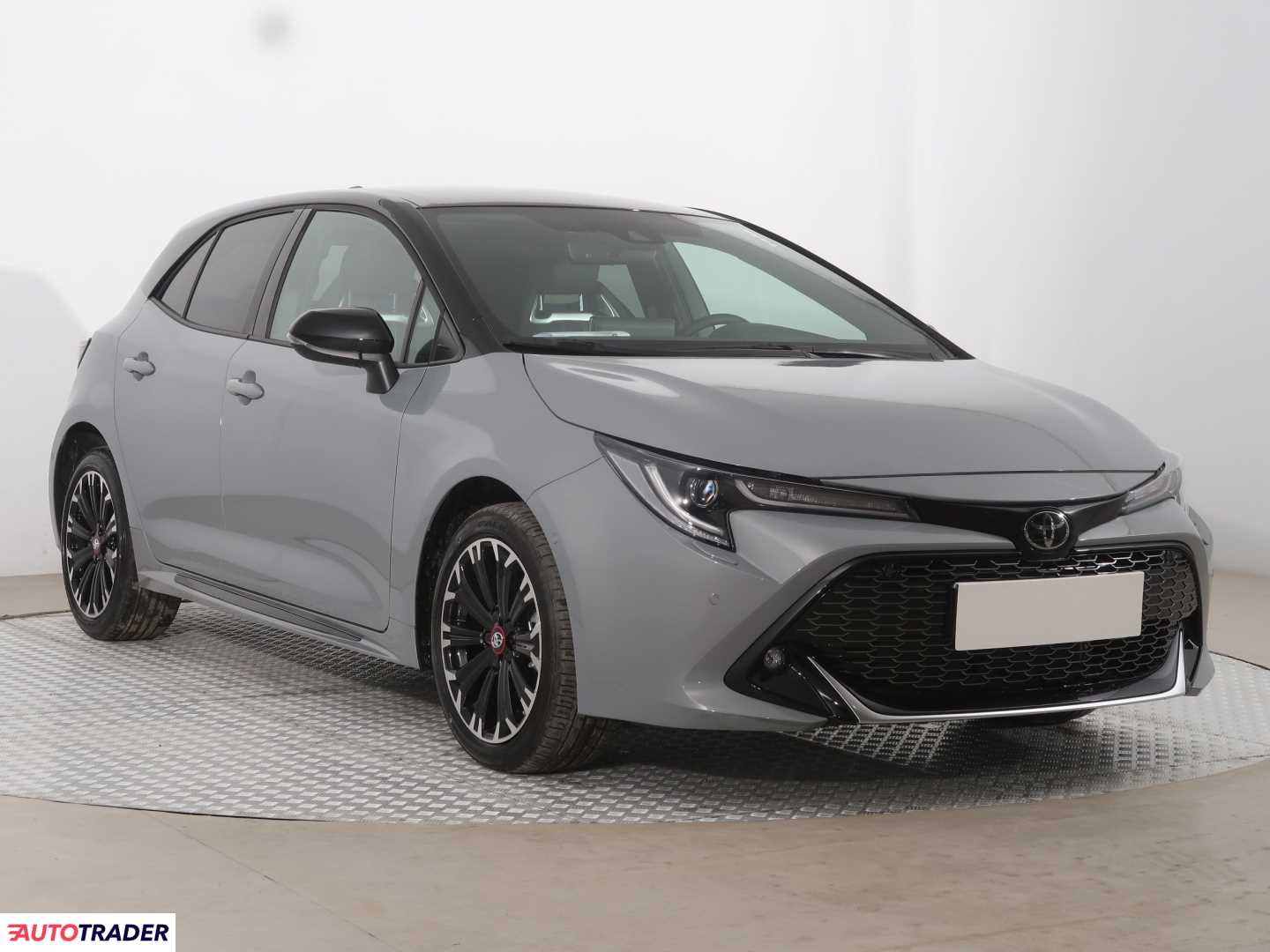 Toyota Corolla 2023 1.8 120 KM