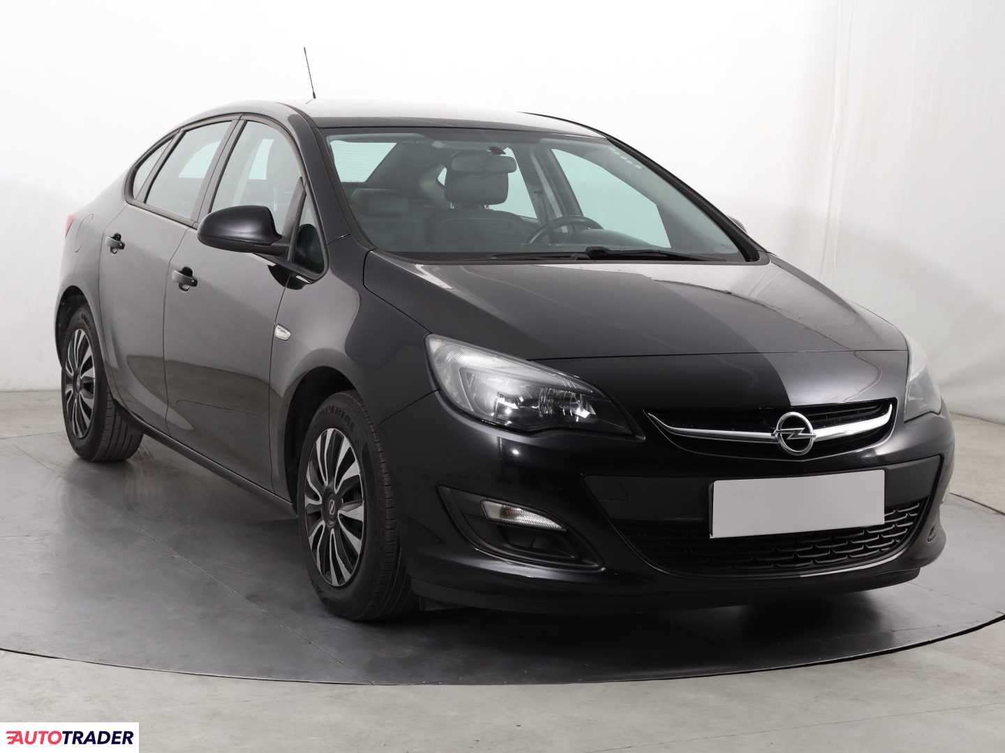 Opel Astra 2017 1.4 138 KM