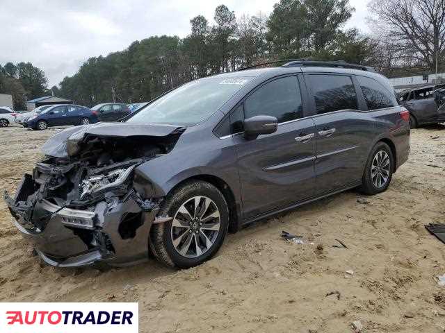 Honda Odyssey 2022 3