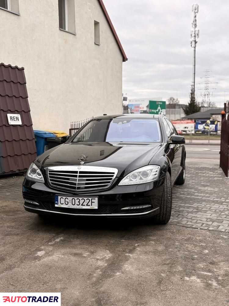 Mercedes S-klasa 2013 3.5 306 KM