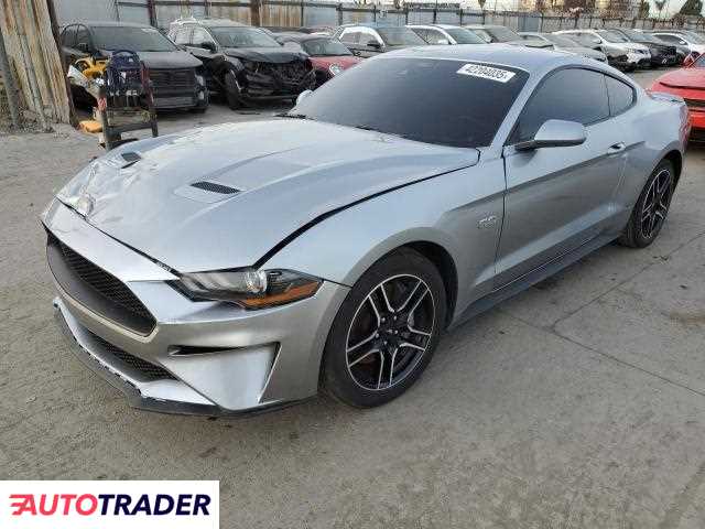 Ford Mustang 5.0 benzyna 2023r. (LOS ANGELES)