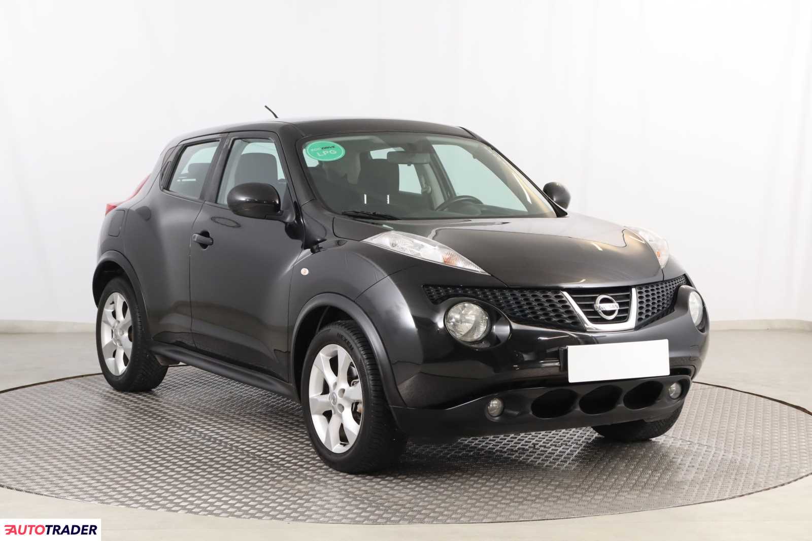 Nissan Juke 2010 1.6 115 KM Nissan Juke 2010 1.6 115 KM