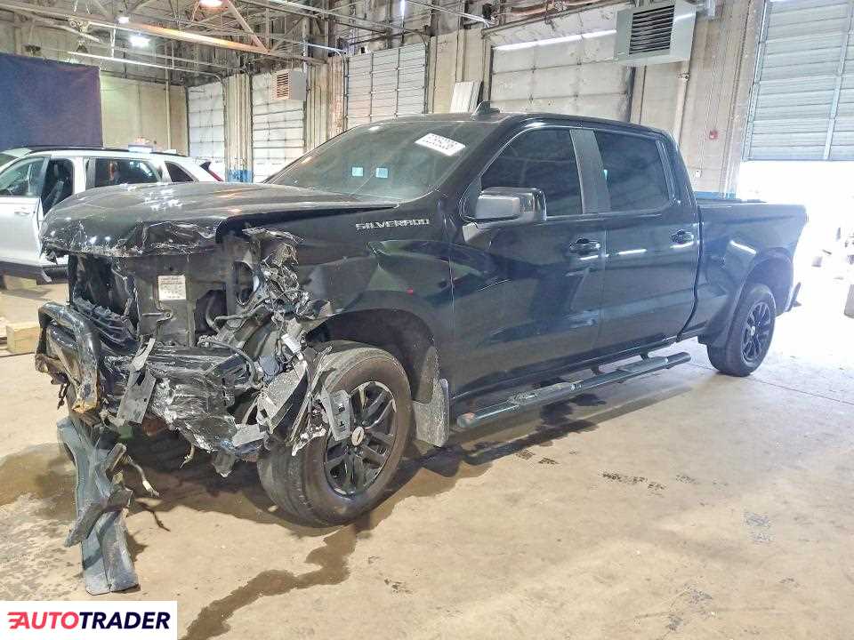Chevrolet Silverado 2021 2