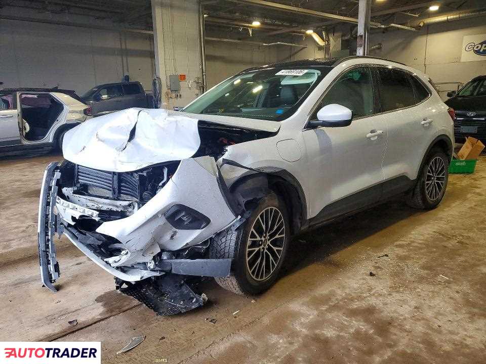 Ford Escape 2025 2