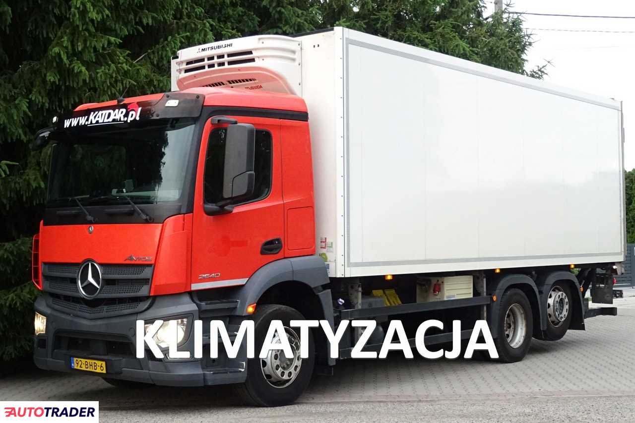 Mercedes 2018