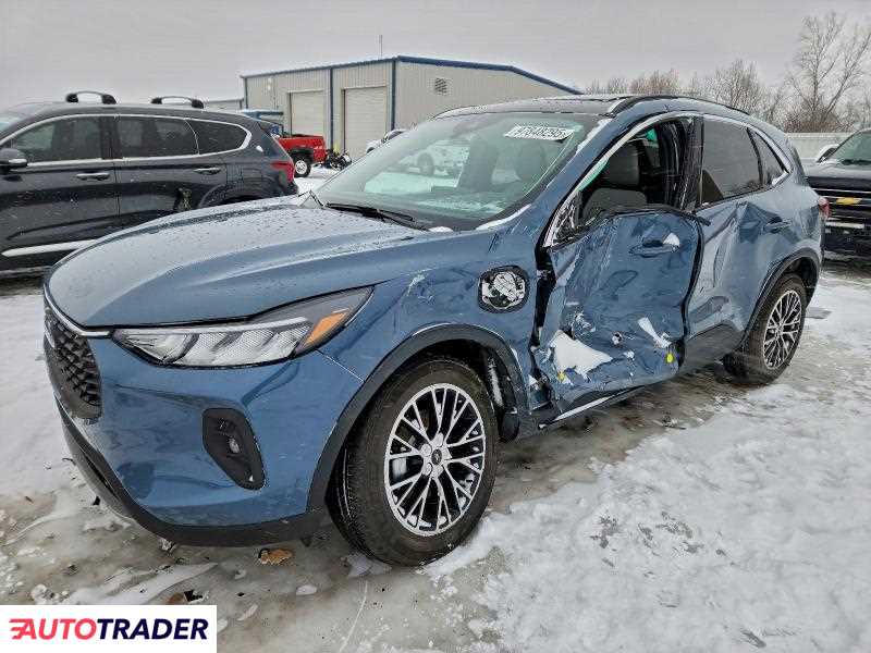 Ford Escape 2024 2