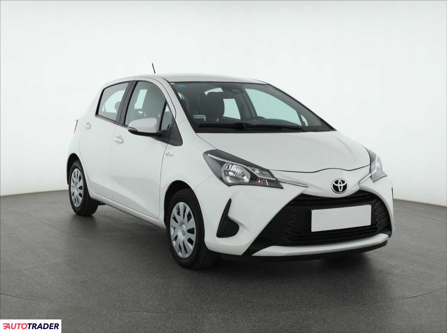 Toyota Yaris 2017 1.5 109 KM